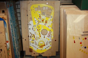 50061 No Good Gofers repro Playfield